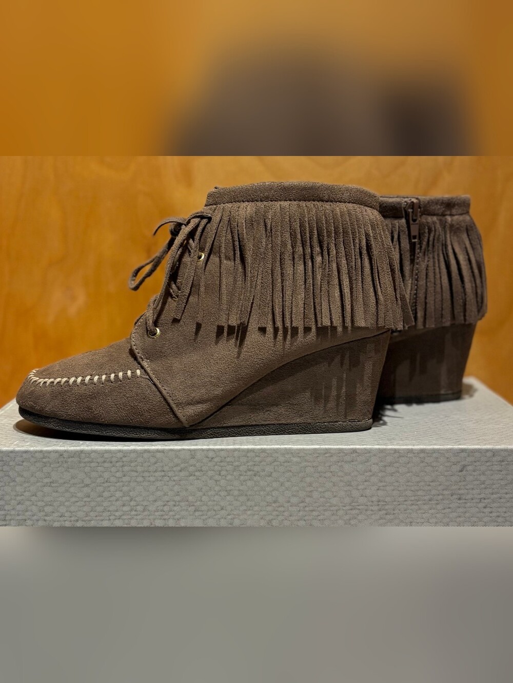 Maurices Brown Faux Suede Fringe Wedge Booties Ankle Moccasins Size 8.5 With Box
